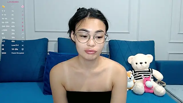 kwana colada online show from September 29, 4:45 pm