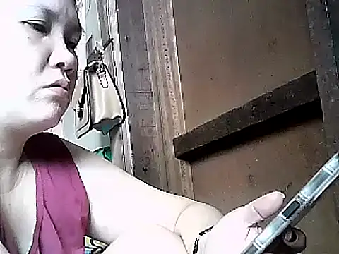 Snapshot of XbighotbootyX chatting on January 5, 12:52 am XbighotbootyX online show from January 5, 12:52 am