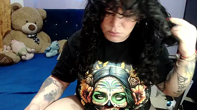 ANGELIQUE KLANE online show from November 23, 5:51 am