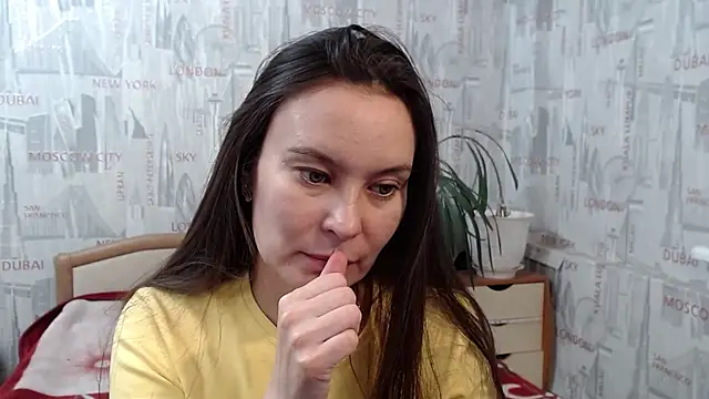 Snapshot of GinaQSoul chatting on December 9, 1:45 pm GinaQSoul online show from December 9, 1:45 pm