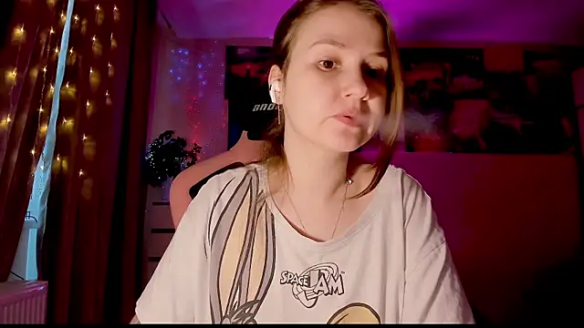 GoodWitch  online show from January 30, 8:01 am