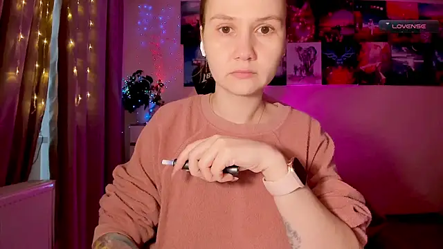 GoodWitch  online show from February 2, 8:57 am