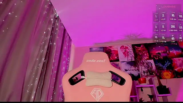 GoodWitch  online show from March 18, 1:42 pm