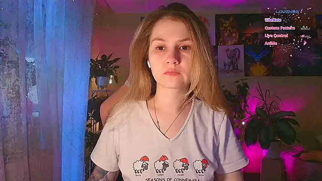 GoodWitch  online show from November 22, 7:51 am