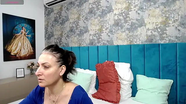 LisaCroft online show from November 21, 7:07 am