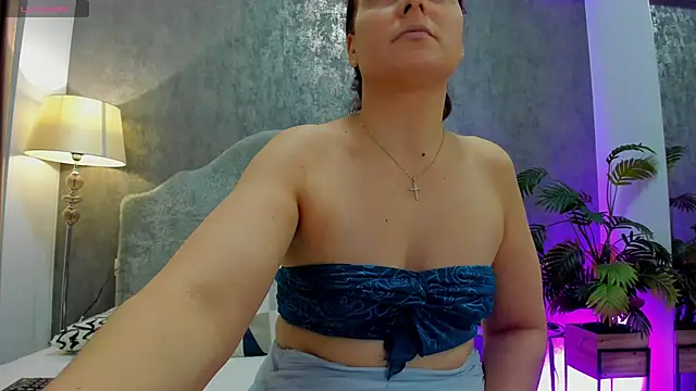 LisaCroft online show from February 5, 8:41 am