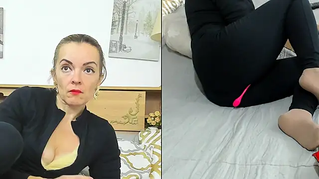 Snapshot of KateConner chatting on December 22, 12:07 am KateConner online show from December 22, 12:07 am