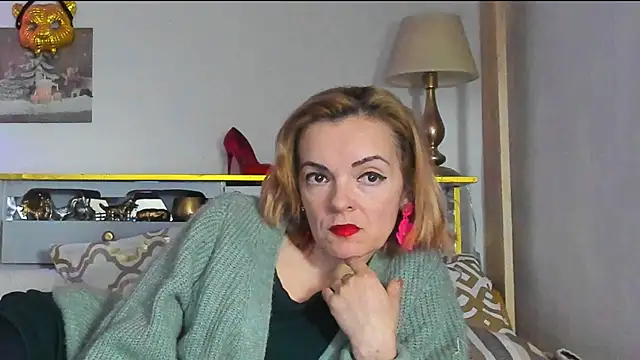 Snapshot of KateConner chatting on March 19, 10:53 pm KateConner online show from March 19, 10:53 pm