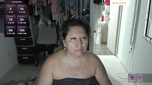 Brenda Berck  online show from February 1, 10:37 am
