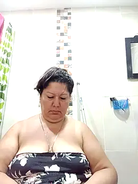 Brenda Berck  online show from December 3, 12:47 pm