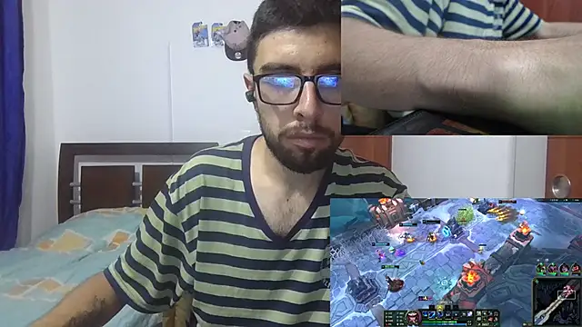 Snapshot of fvckolombianguyy chatting on February 13, 2:56 am fvckolombianguyy online show from February 13, 2:56 am