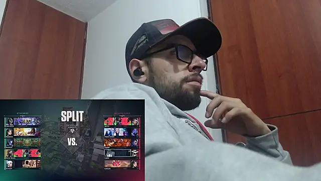 Snapshot of fvckolombianguyy chatting on February 14, 3:22 am fvckolombianguyy online show from February 14, 3:22 am