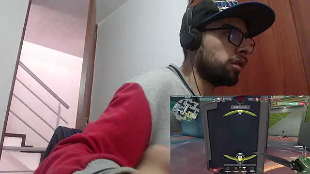 Snapshot of fvckolombianguyy chatting on February 16, 10:21 pm fvckolombianguyy online show from February 16, 10:21 pm