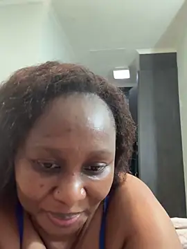 Snapshot of Bootyliciouse21X chatting on December 1, 2:38 am Bootyliciouse21X online show from December 1, 2:38 am