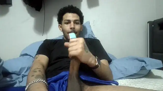 Snapshot of bigdickjojo69 chatting on March 7, 6:38 pm bigdickjojo69 online show from March 7, 6:38 pm