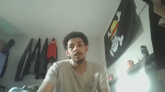 Snapshot of bigdickjojo69 chatting on April 13, 11:10 pm bigdickjojo69 online show from April 13, 11:10 pm