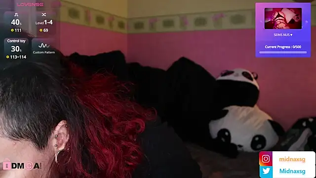 Snapshot of midnaxsg chatting on January 17, 3:53 pm midnaxsg online show from January 17, 3:53 pm