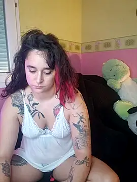 Snapshot of midnaxsg chatting on November 7, 10:26 am midnaxsg online show from November 7, 10:26 am