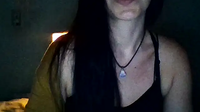 chicacastilla online show from February 22, 9:19 am