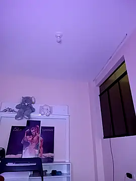 Latin summer online show from March 10, 3:45 am