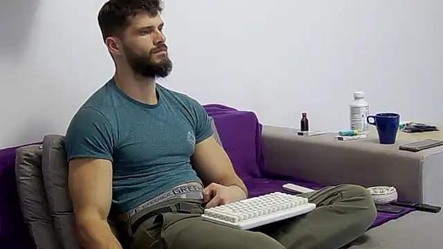 MauroTwin online show from January 11, 2:58 pm