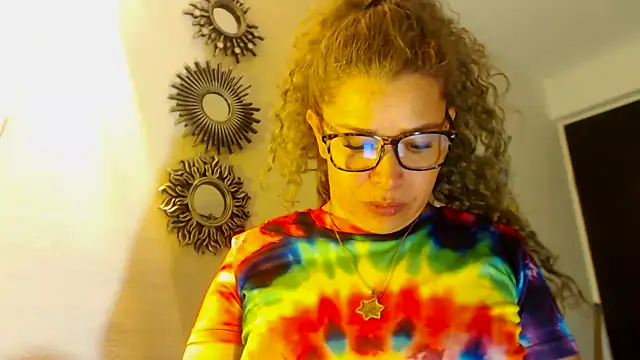 Snapshot of dalilasquirt1 chatting on July 25, 2:31 am dalilasquirt1 online show from July 25, 2:31 am