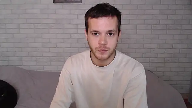 Alexxx horny online show from October 4, 8:45 am