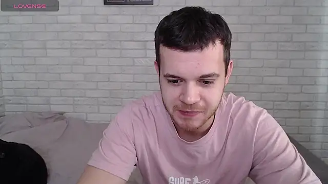 Alexxx horny online show from March 29, 6:13 am