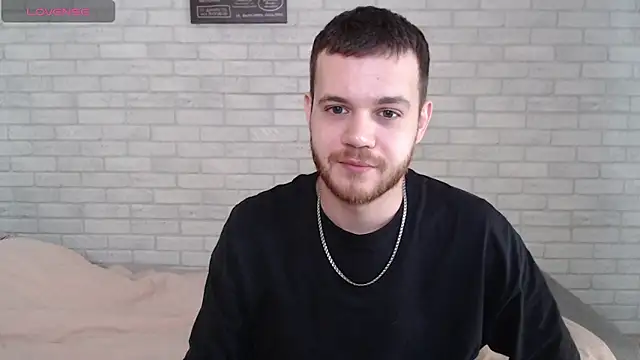 Snapshot of Alexxx_horny chatting on April 11, 8:18 am Alexxx horny online show from April 11, 8:18 am