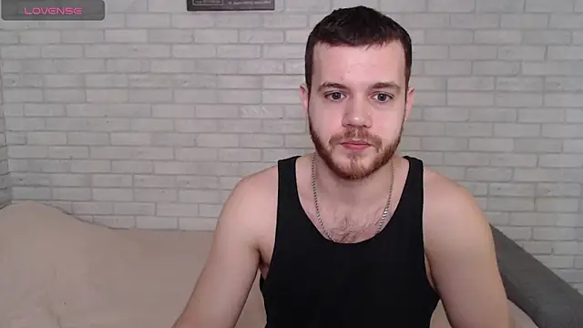 Snapshot of Alexxx_horny chatting on April 14, 7:25 am Alexxx horny online show from April 14, 7:25 am