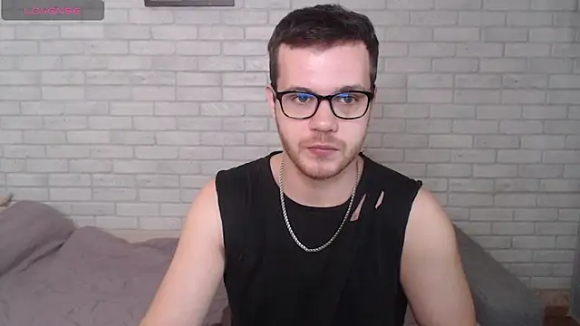 Snapshot of Alexxx_horny chatting on May 7, 10:53 am Alexxx horny online show from May 7, 10:53 am