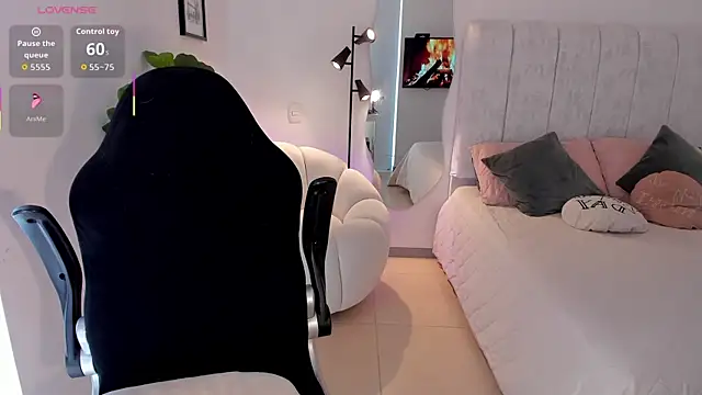 Snapshot of AmyWood chatting on March 11, 7:31 pm AmyWood online show from March 11, 7:31 pm