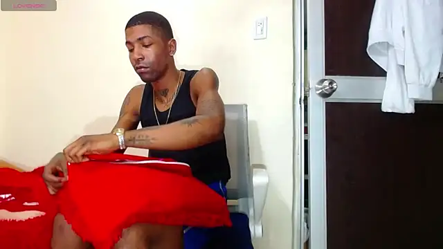 kilian xx online show from October 3, 4:53 am