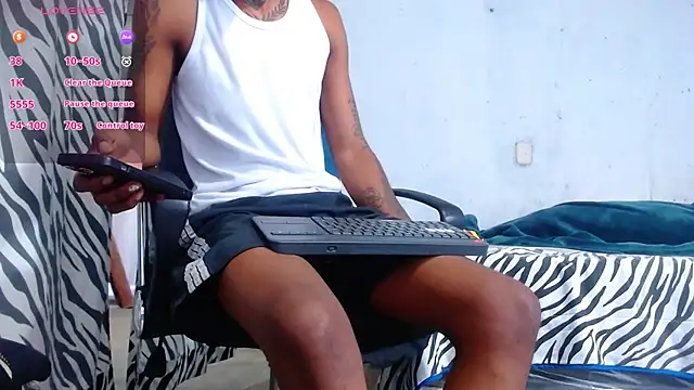 Snapshot of kilian_xx chatting on May 9, 11:04 am kilian xx online show from May 9, 11:04 am