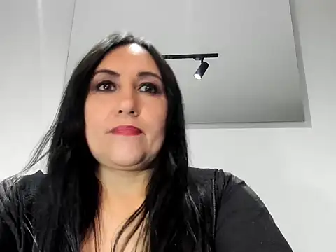 foxy-porn1 online show from March 5, 7:54 pm