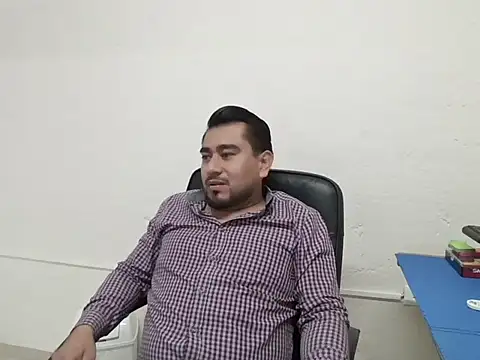 youmanhorny online show from July 2, 6:14 pm
