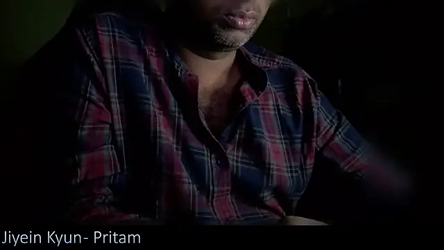 Snapshot of _x_rated_ chatting on January 3, 6:46 pm x rated online show from January 3, 6:46 pm