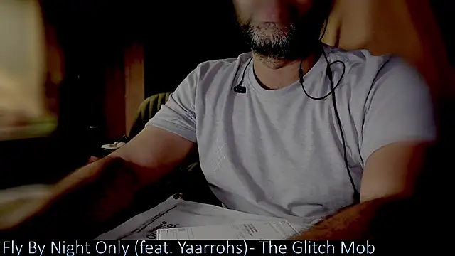 Snapshot of _x_rated_ chatting on October 15, 5:46 pm x rated online show from October 15, 5:46 pm