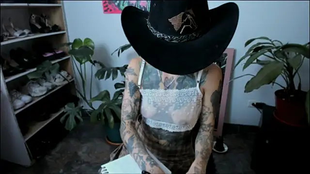 handipandapok online show from February 14, 9:10 pm