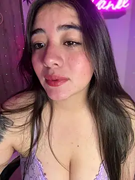 vaneelee online show from February 23, 1:46 am