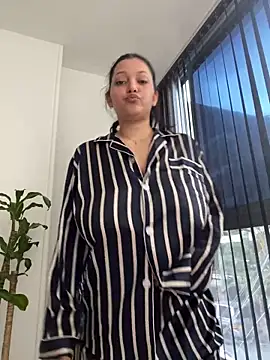 MarcellaGriffin online show from January 24, 5:00 pm