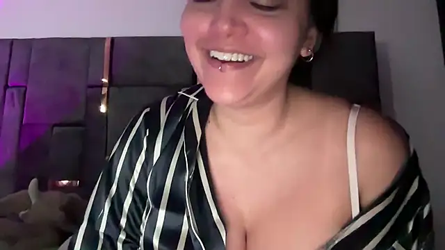 MarcellaGriffin online show from March 23, 5:10 am