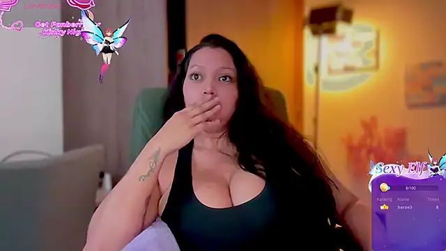 Snapshot of MarcellaGriffin chatting on April 19, 9:30 am MarcellaGriffin online show from April 19, 9:30 am