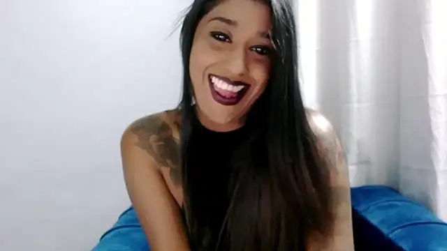 Lisaabrown  online show from June 14, 10:34 pm