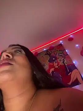 Emma Brown 12 online show from January 4, 9:31 pm