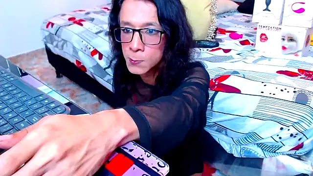 DaslyRoze online show from March 16, 6:55 pm