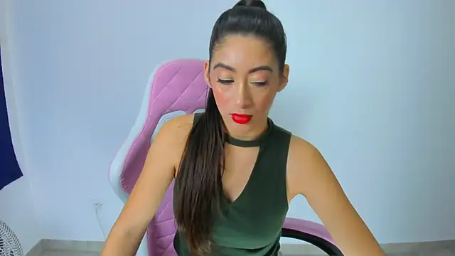 MeganWhite3 online show from January 7, 4:29 am