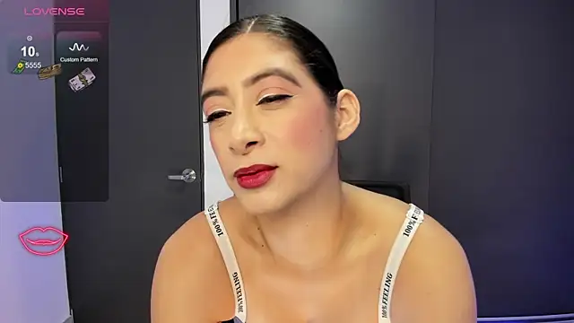 MeganWhite3 online show from September 21, 6:26 am