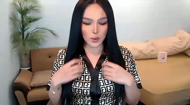 Snapshot of PrettyWomanxxx chatting on December 2, 3:03 pm PrettyWomanxxx online show from December 2, 3:03 pm