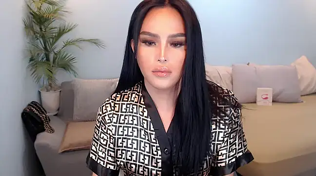 Snapshot of PrettyWomanxxx chatting on February 15, 10:31 pm PrettyWomanxxx online show from February 15, 10:31 pm